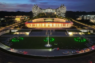 Membaca Makna Politik di Balik Singgahnya Prabowo ke IKN