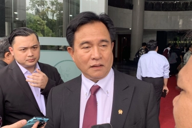 Yusril Bahas Pemulangan WNI Terpidana Terorisme Bom Hotel dengan Dubes Filipina