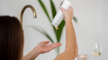 5 Sampo Herbal untuk Menebalkan Rambut Tipis Tanpa Transplantasi