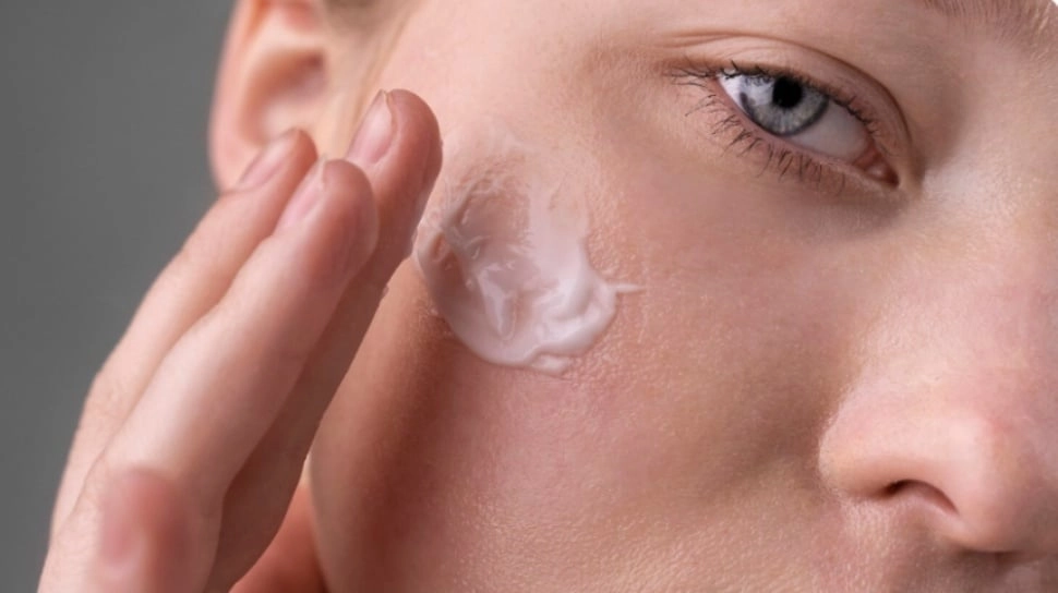 5 Moisturizer Wardah untuk Kurangi Kerutan dan Flek Hitam Usia 40 Tahun ke Atas