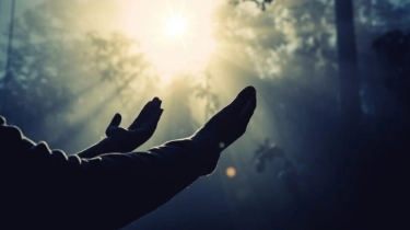 Amalan Malam 27 Rajab untuk Menyambut Isra Miraj, Dipercaya Bisa Mengabulkan Hajat