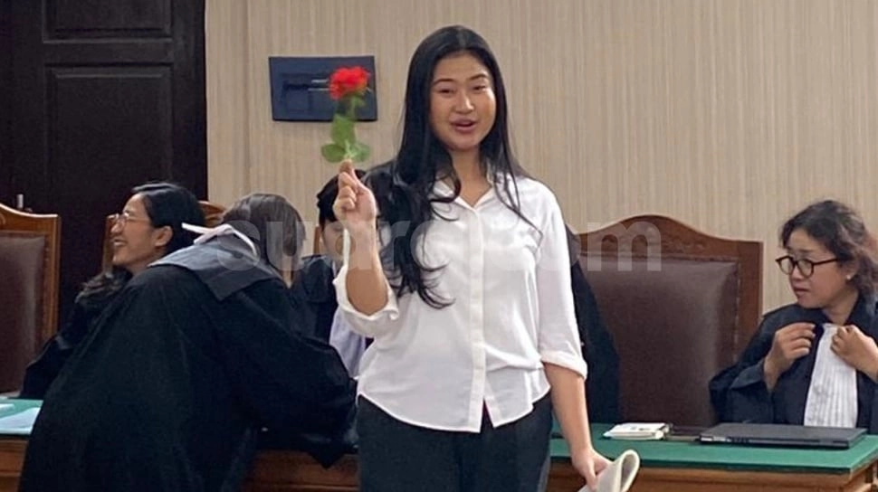 Divonis Bersalah, Ini Fakta Rangkaian Sidang Laras Faizati