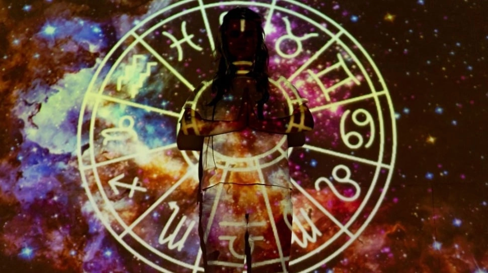 Ramalan 12 Zodiak Besok 18 Januari 2026, Siapa yang Beruntung di Akhir Pekan?