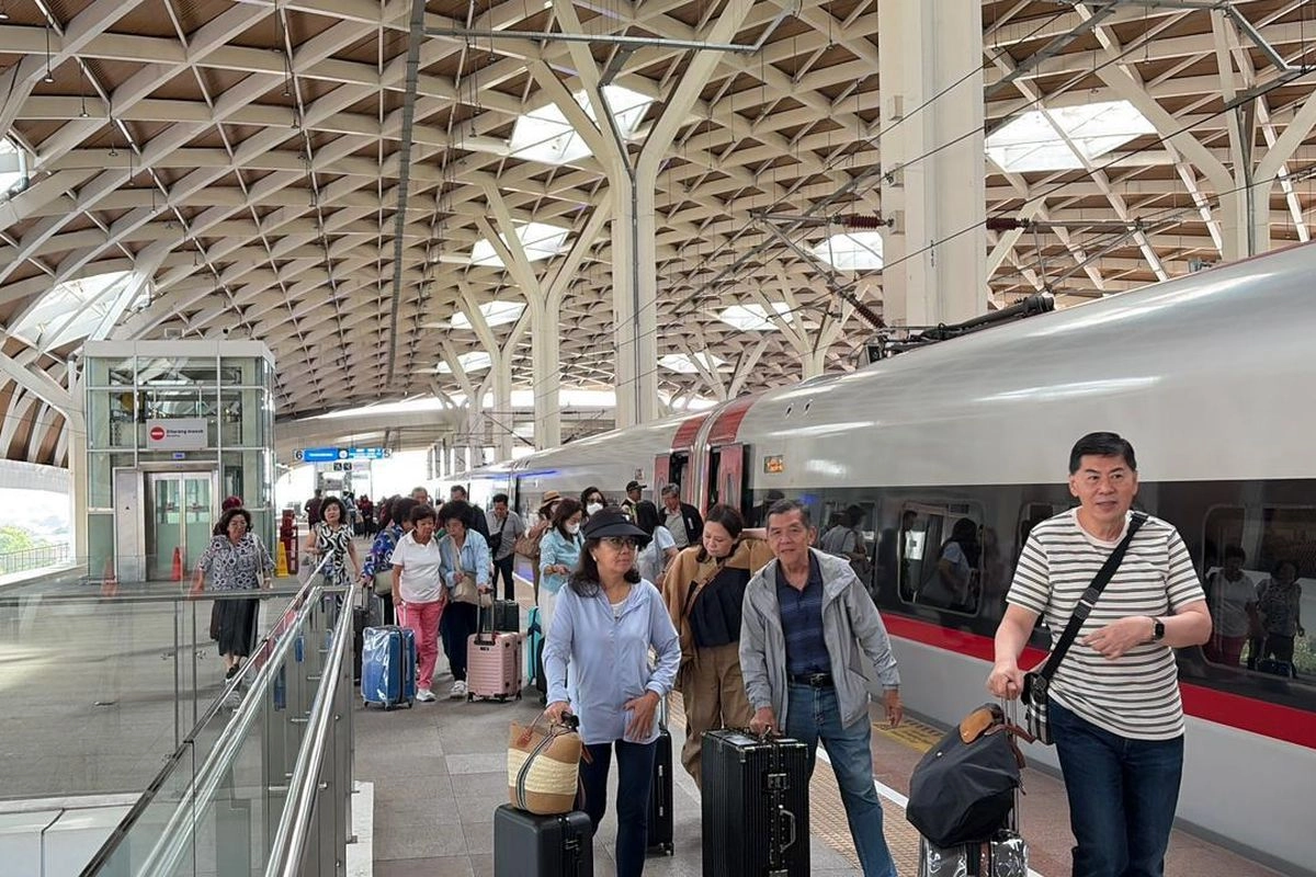 Tiket Whoosh Laris saat Libur Isra Mikraj, Terjual 70.000 Kursi