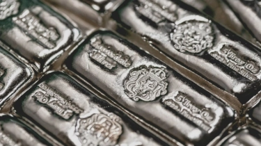 Harga Perak Global Meroket dalam Sepekan, Waspada Overvalued?