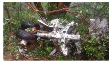 Penampakan Serpihan Roda, Mesin, hingga Bagian Lain Pesawat ATR 42-500 di Gunung Bulusaraung