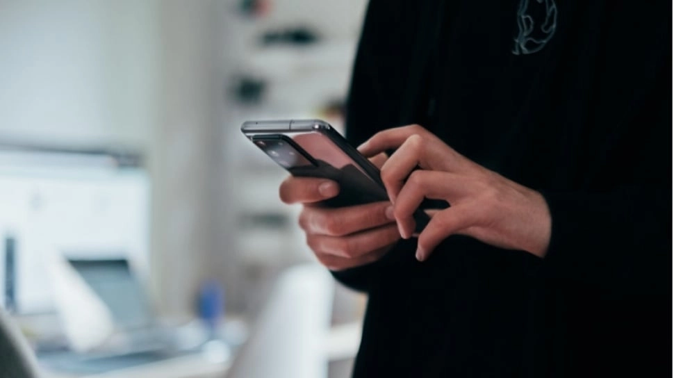 Jangan Buru-buru Ganti HP Baru, Ini 5 Tips Agar HP Lawas Tetap Awet dan Anti Lemot