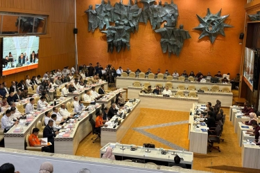 Awan Cumulonimbus Disebut BMKG Halangi Pendaratan ATR 42-500