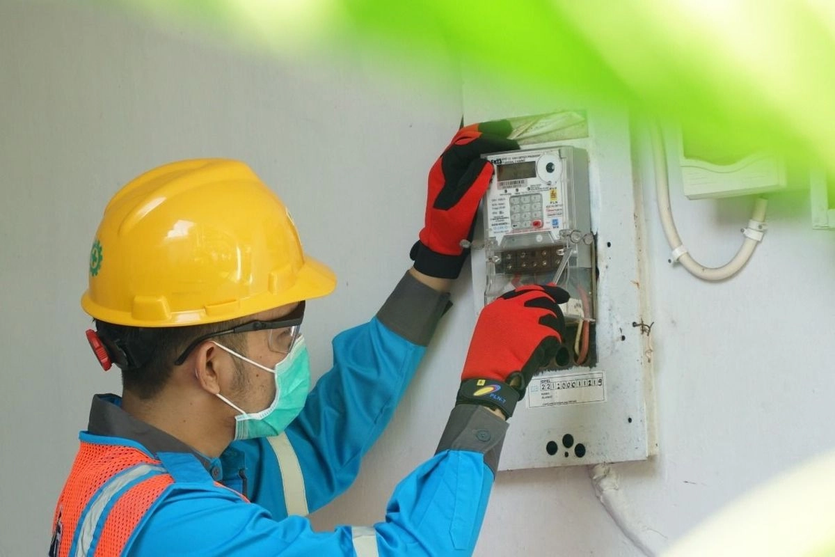 Bikin Hajatan Tanpa Genset, Begini Cara Pesan Listrik Sementara via PLN Mobile