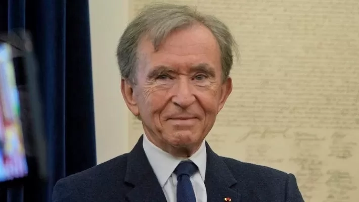 Ancaman Tarif 200 Persen Donald Trump terhadap Anggur Prancis Menggerus Kekayaan Bernard Arnault