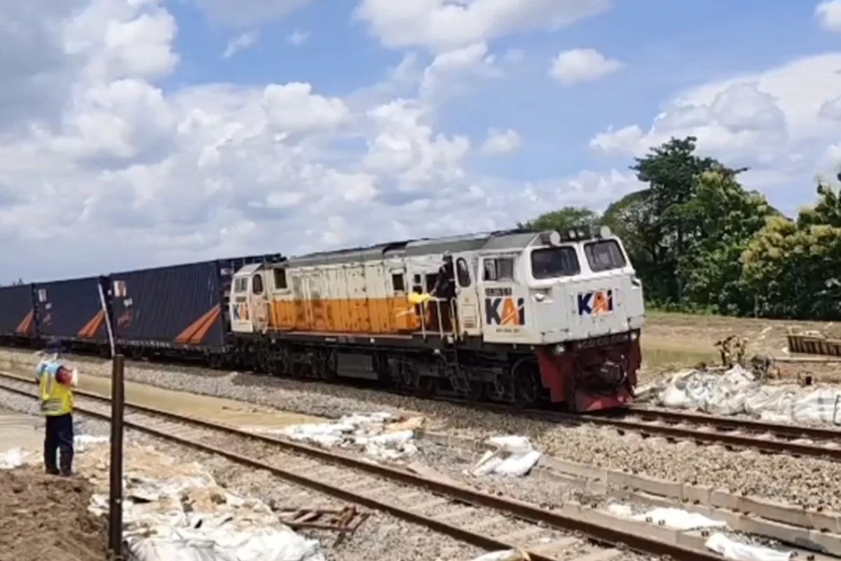 Jalur KA Pantura Terganggu? Ini 6 Rute Kereta Pengganti yang Tetap Aktif dan Bisa Jadi Alternatif