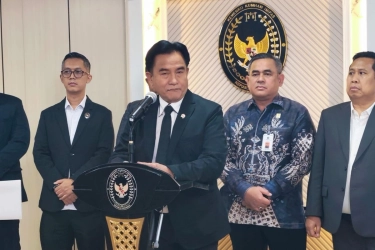 Yusril Sebut Gagasan Polri di Bawah Kementerian Mencuat di Komisi Reformasi