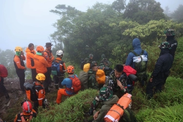 Update Kecelakaan Pesawat ATR 42-500, Penemuan Korban Ketiga hingga Black Box