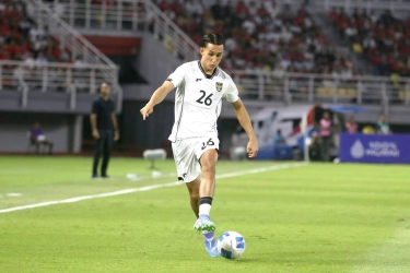 Video Gol Miliano Jonathans Saat Robek Gawang AZ Alkmaar