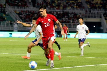 Berpisah dengan Buriram United, Shayne Pattynamake Dirumorkan ke Persija?