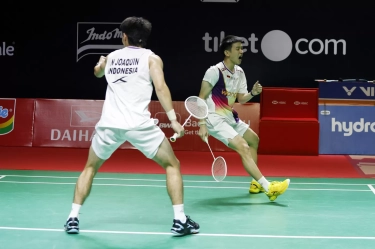Bisa Angkat 2 Gelar di Istora! Rekap Hasil Semifinal Indonesia Masters 2026: Alwi Farhan dan Raymond/Joaquin Jajaki Final