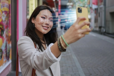 Alasan Pelanggan Wajib Setor Wajah untuk Registrasi SIM Card Biometrik