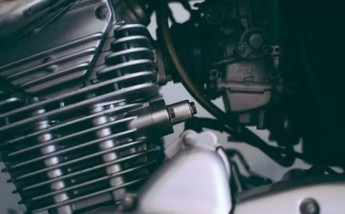 Motor Sering Mogok dan Tenaga Drop? Ini 7 Kebiasaan Sepele yang Bisa Bikin Turun Mesin