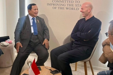 Prabowo Minta Masukan Zidane untuk Perkembangan Sepak Bola Indonesia