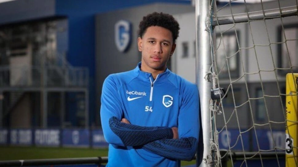 Kata Media Spanyol Soal Barcelona Rekrut Pemain Keturunan Indonesia Juwensley Onstein