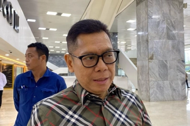 Adies Kadir Jadi Calon Hakim MK, Diingatkan agar Tidak Tunduk ke DPR