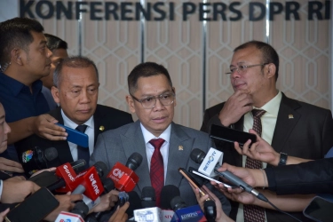 Diajukan Jadi Hakim Konstitusi, Adies Kadir Mundur dari Golkar