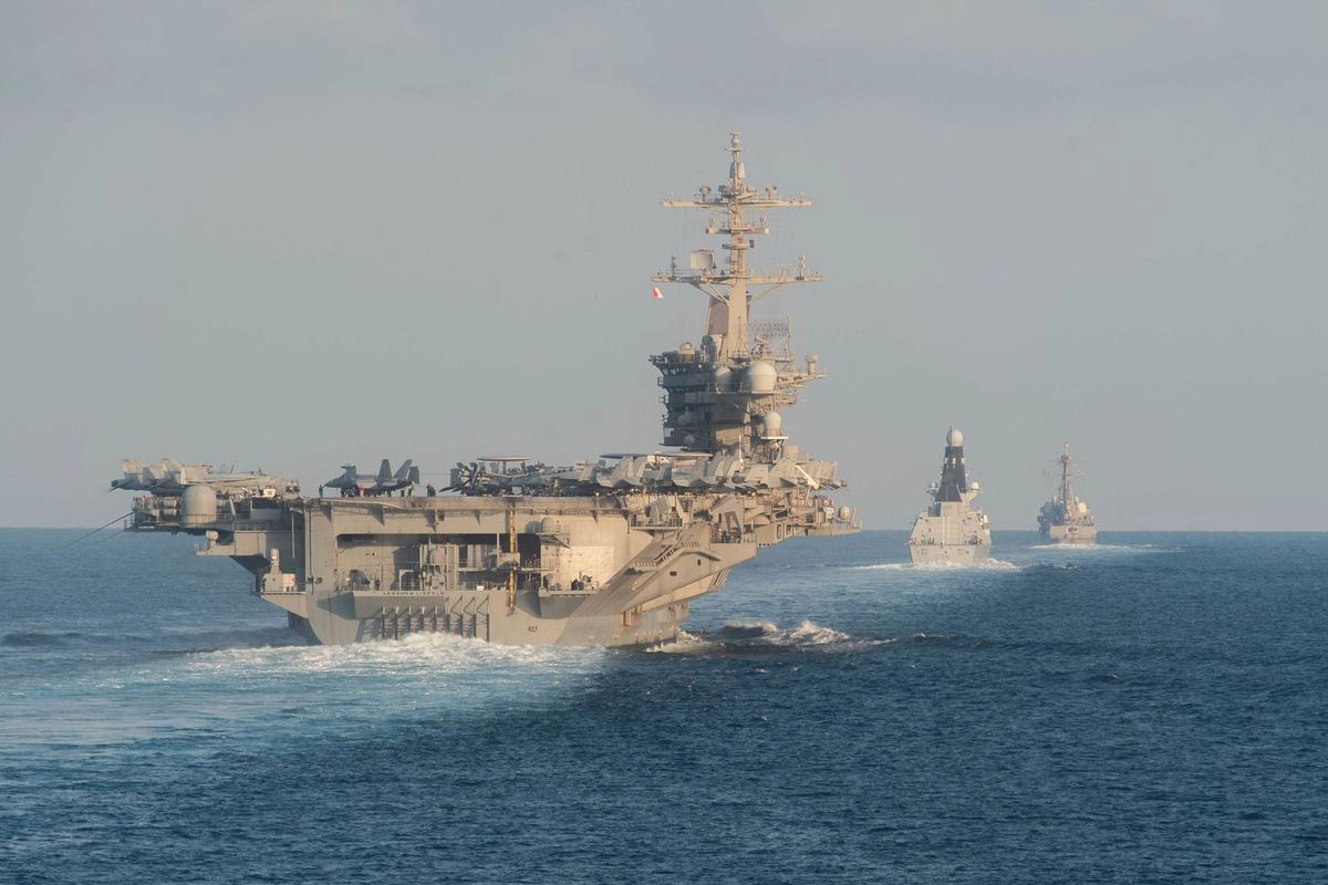 Iran Nyatakan Siap Perang Habis-habisan Usai AS Kerahkan Armada Perang Besar