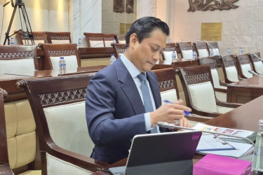 Keponakan Prabowo Usung Sinergi Kebijakan Fiskal dan Moneter Saat Fit and Proper Test Deputi Gubernur BI