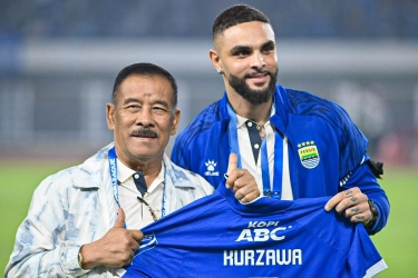 Respons Marc Klok Usai Layvin Kurzawa Datang: Biasa Nonton di TV