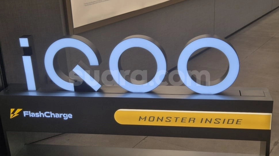 iQOO 15 Ultra Resmi Meluncur 4 Februari, Bawa Performa Gahar Kelas Monster