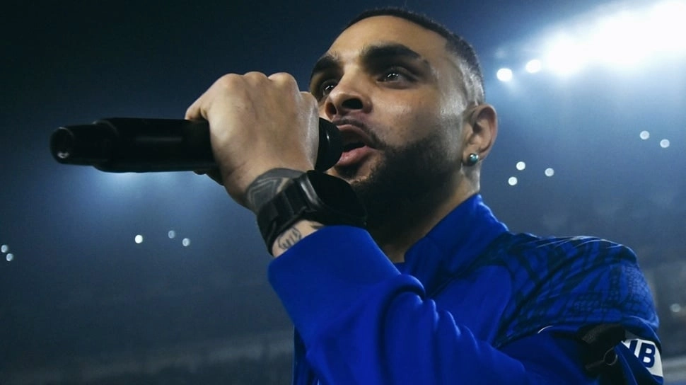 Resmi Gabung Persib Bandung, Layvin Kurzawa Sapa Bobotoh: Sampurasun, Hatur Nuhun!