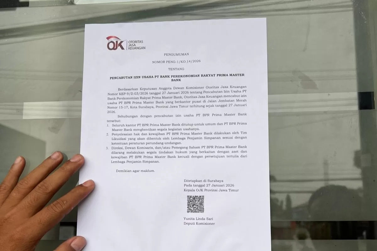 OJK Cabut Izin Usaha BPR Prima Master Bank di Surabaya, Nasabah Diminta Tetap Tenang