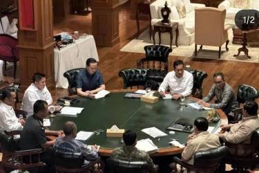 Prabowo Kumpulkan Menteri di Hambalang, Tindaklanjuti Kerja Sama Pendidikan dengan Inggris