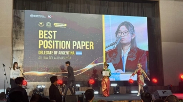 Dari Ruang Kelas ke Forum Dunia: Cara Pelajar Indonesia Dilatih Jadi Diplomat Muda