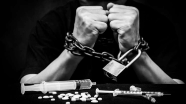 Polisi Ciduk Dua Pengguna Ganja Sintetis Bentuk Cair, Belasan Cartridge Liquid Vape Disita Petugas