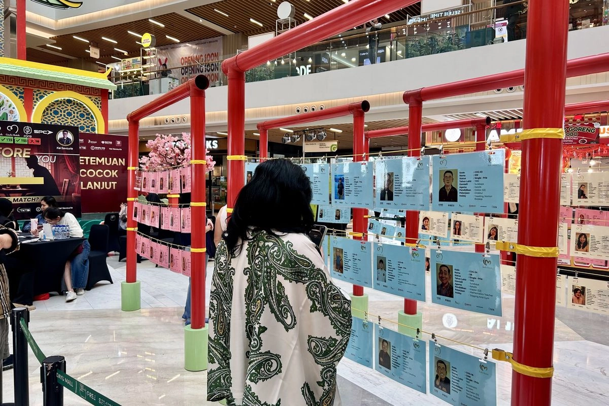 4 Tips Cari Pasangan Lewat Layanan Jodoh, Harus Open Minded 