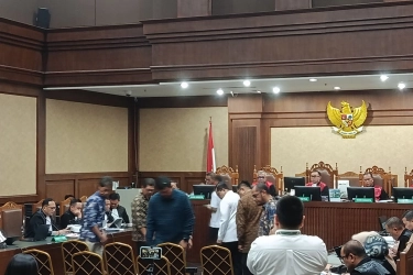 Jaksa Dalami Lonjakan Saham Nadiem Usai IPO GoTo dalam Sidang Chromebook