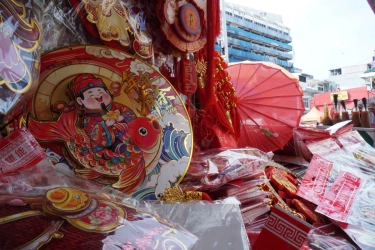 Ramalan Shio Ayam 2026, Karier, Cinta, dan Rezeki di Tahun Kuda Api