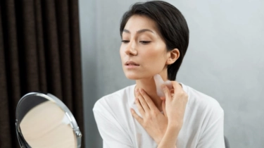 5 Rekomendasi Skincare untuk Mencerahkan Leher Hitam, Mulai Rp50 Ribuan