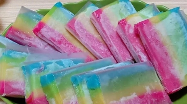 Asal-usul Es Gabus, Jajanan Jadul yang Viral Dikira Terbuat dari Spons