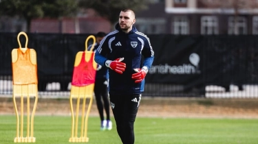 Terungkap! Ini 3 Alasan Ajax Amsterdam Nekat Tebus Maarten Paes dari FC Dallas