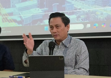 Politik Komando Pemerintahan Prabowo di Awal Tahun 2026: Thomas Djiwandono jadi Deputi Gubernur BI dan Adies Kadir Hakim MK