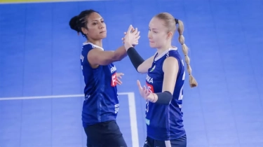 Proliga: Phonska Plus Target Sapu Bersih Seri Gresik, Nandita Ayu Salsabila dan Shella Bernadetha Bawa Dampak Positif