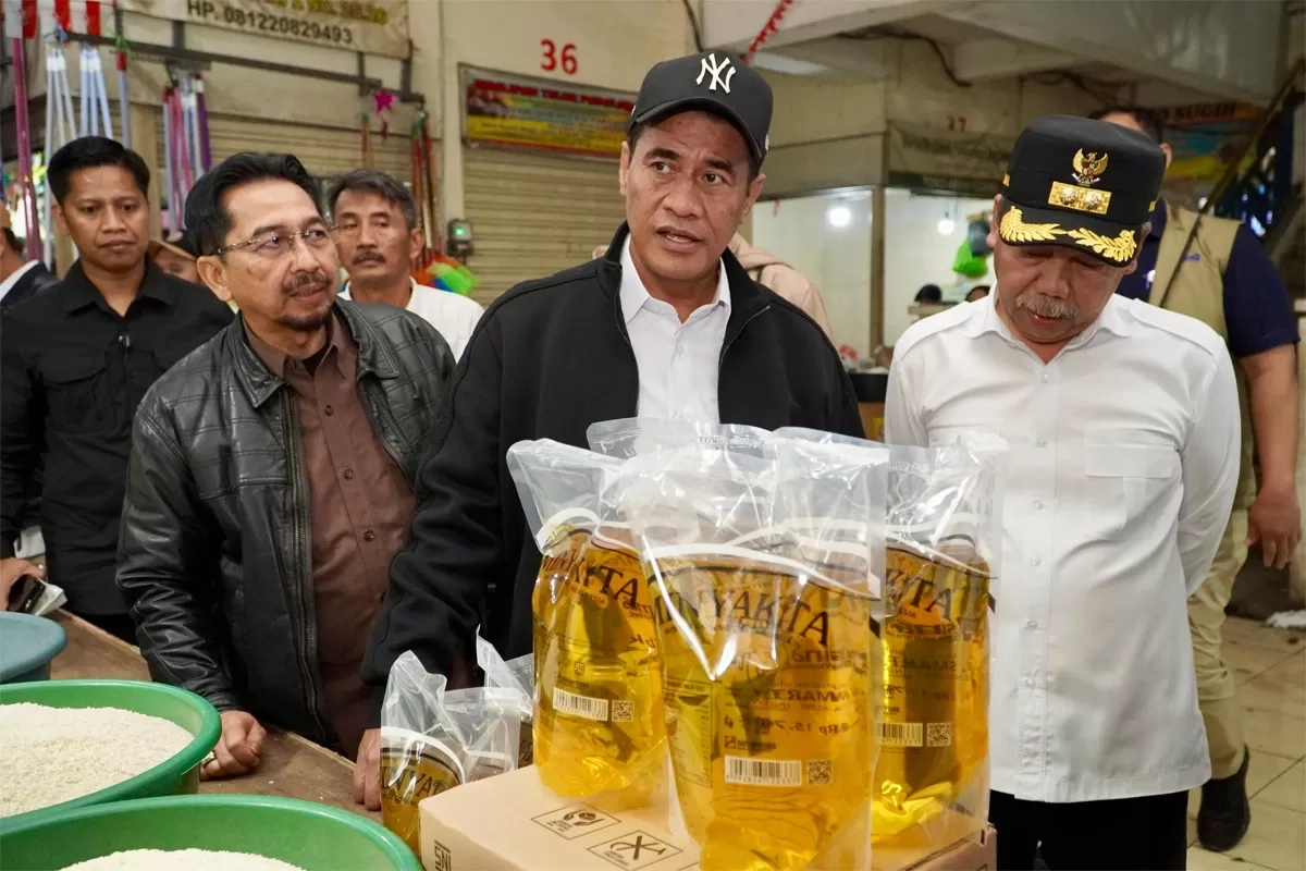 Temukan Harga MinyaKita yang Offside di Pasar Tagog Padalarang, Kepala Bapanas Amran Bakal Tindak Tegas