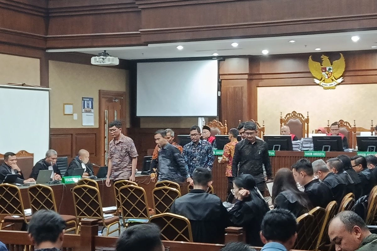 Temuan BPK: Sewa Terminal BBM Milik Anak Riza Chalid Bukan Kebutuhan Mendesak