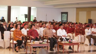 Dua Kakak Presiden Prabowo Kunjungi Sekolah Rakyat