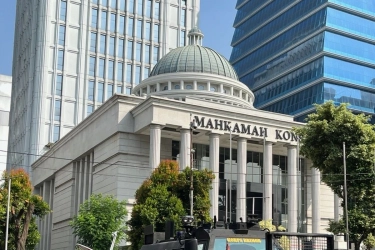 MK Tegaskan Pemerintah Tak Berwenang Awasi Etika Dokter dan Nakes