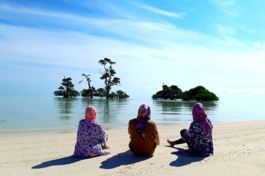 Pariwisata Ramah Muslim: Bukan Mengubah Karakter Destinasi, tapi Meningkatkan Standar Layanan
