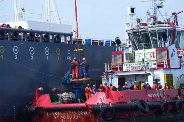 Pertamina Boyong 1 Juta Barel Minyak Mentah dari Aljazair ke Tanah Air