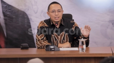 Hasan Nasbi Bicara Peluang PSI Masuk Senayan: Tergantung Konsistensi Partai